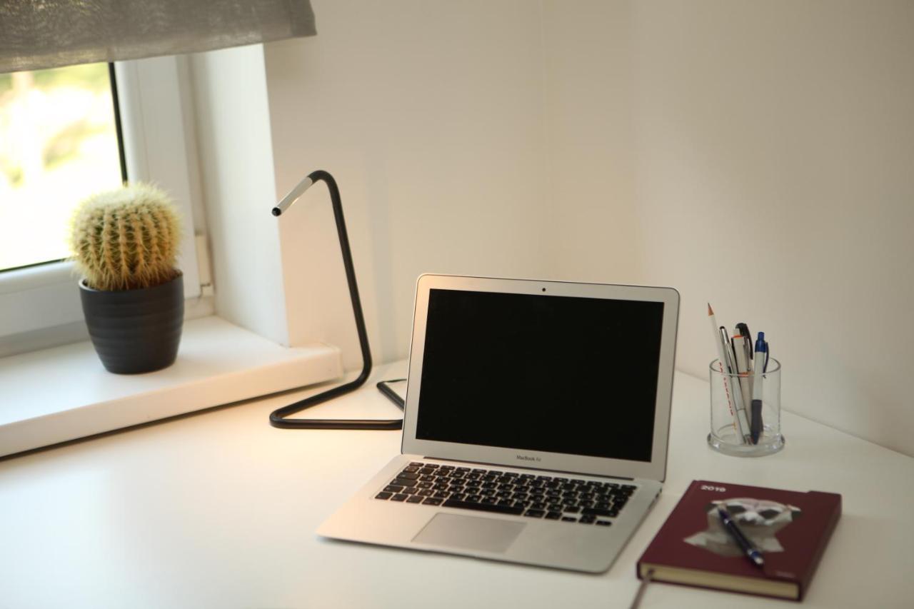 Cozy Home Apartment Kaivas, Free Parking, Self Check-In รีกา ภายนอก รูปภาพ